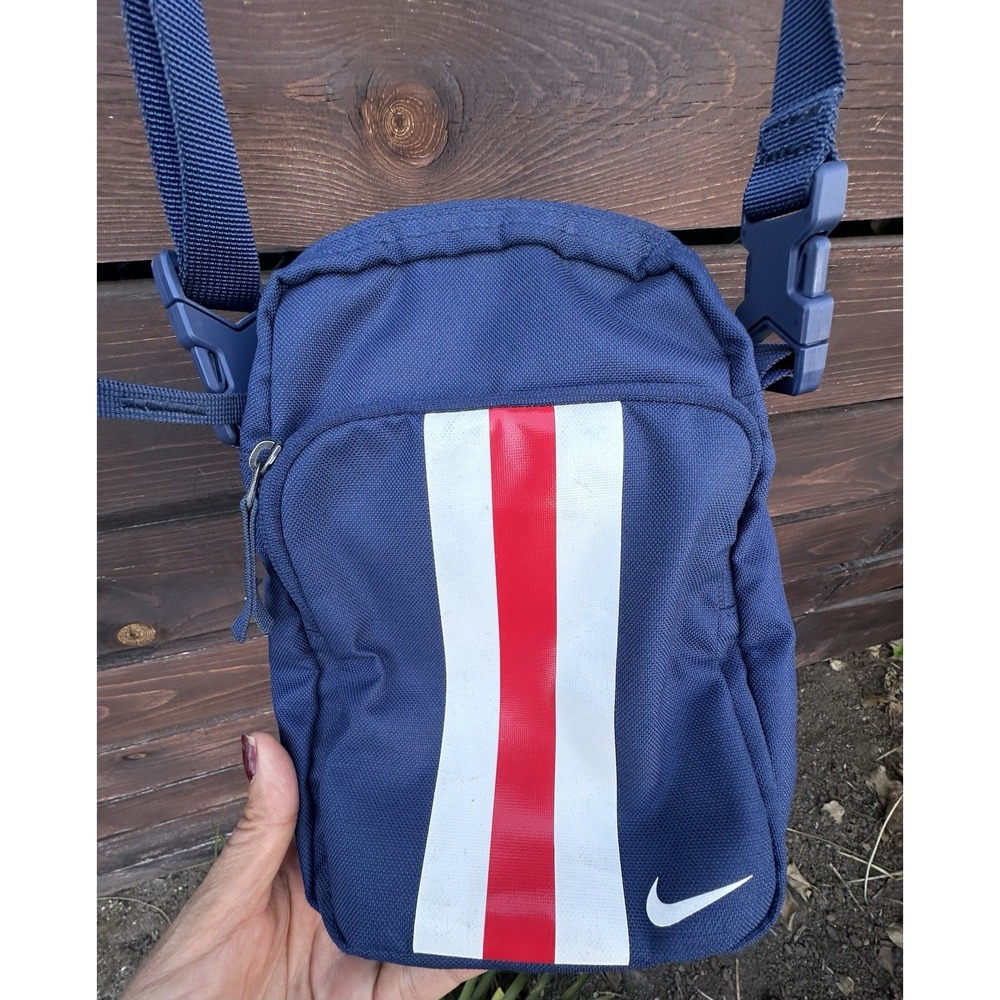 Nike Paris Saint-Germain PSG Small Messenger Shoulder Bag Crossbody - Picture 2 of 5